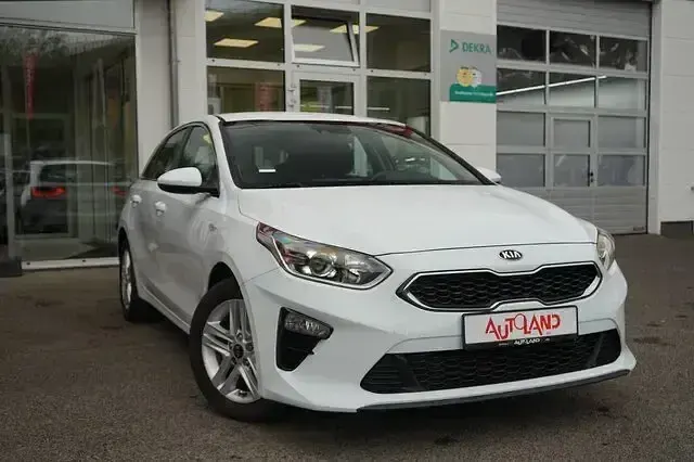 Gebraucht Kia Ceed Vision 101 PS (74 kW) 2021 Weiß Kleinwagen