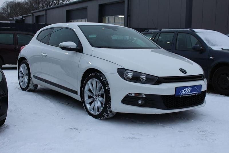 Weiß Gebraucht 2008 VW Scirocco Sport Coupé | 4.990 € (Superpreis) - Bild 1/4