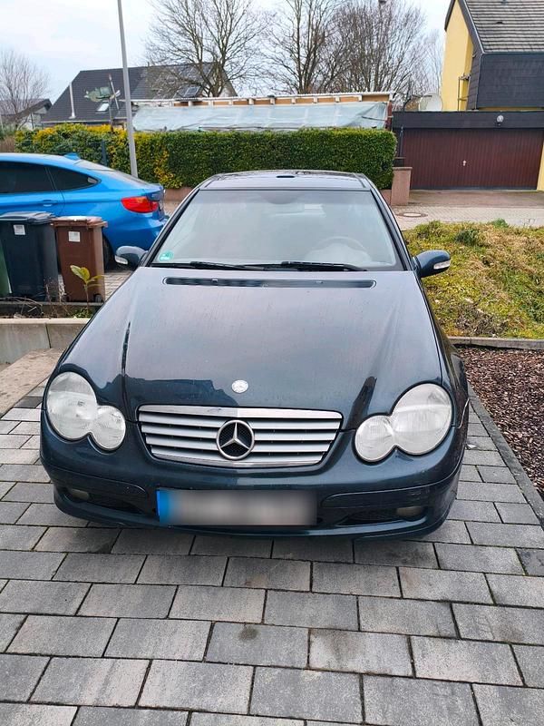 Gebraucht 2003 Mercedes C180 Coupé | 1.450 € - Bild 1/4