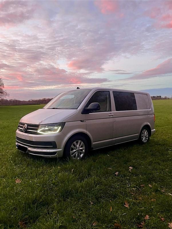Silber Gebraucht 2008 VW T5 Van | 9.000 € (Etwas zu teuer) - Bild 1/4