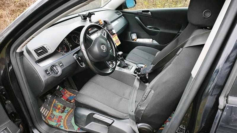 Gebraucht VW Passat Highline 110 PS (80 kW) 2009 Kombi