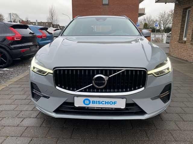 Gebraucht Volvo XC60 184 PS (135 kW) 2025 SUV