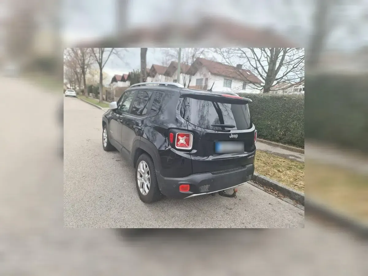 Gebraucht Jeep Renegade Limited 140 PS (102 kW) 2014 Schwarz SUV