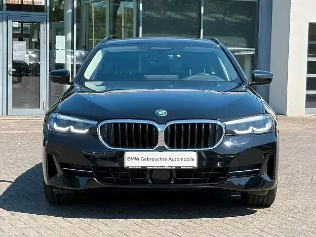 Gebraucht BMW 530e Shadowline 184 PS (135 kW) 2022 Schwarz ii Kombi