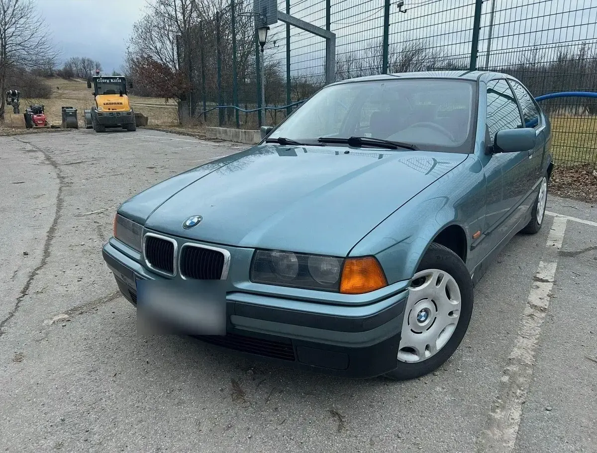 Gebraucht BMW 316 102 PS (75 kW) 1996 Blau Coupé