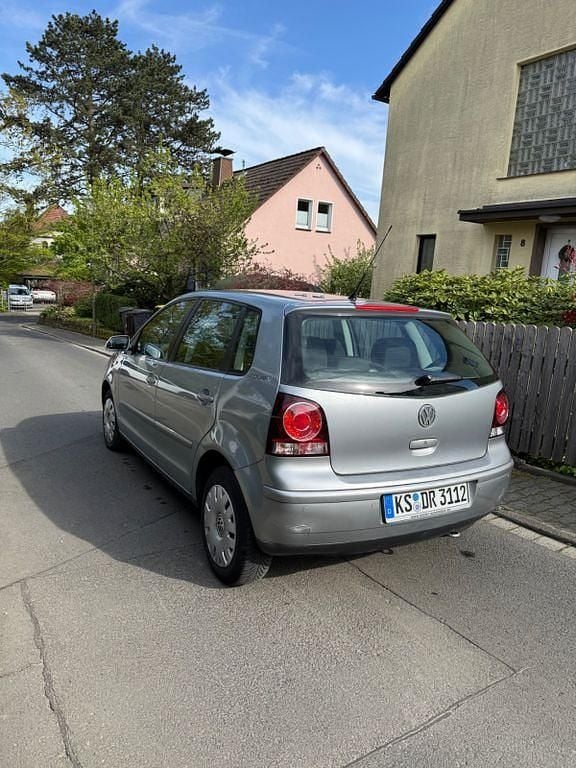 Gebraucht VW Polo 80 PS (58 kW) 2006 Silber Kleinwagen