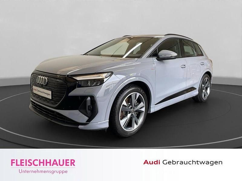 Grau Gebraucht 2022 Audi Q4 e-tron Ambiente SUV | 26.990 € (Superpreis) - Bild 1/4