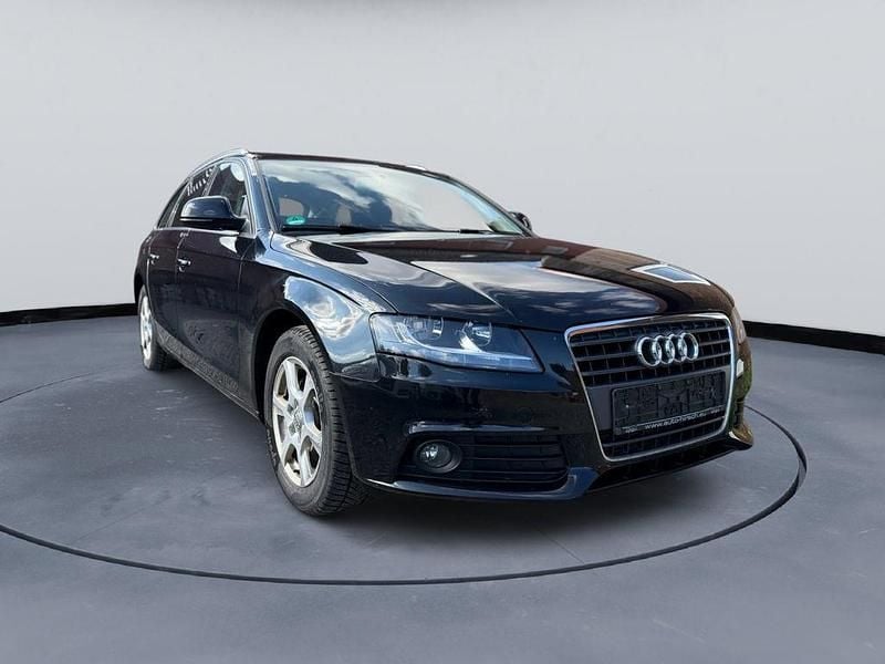 Schwarz Gebraucht 2009 Audi A4 Attraction Kombi | 5.499 € (Guter Preis) - Bild 1/4