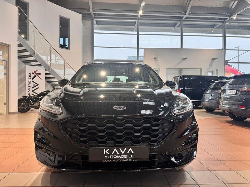 Gebraucht Ford Kuga ST-Line X 152 PS (111 kW) 2020 Schwarz SUV