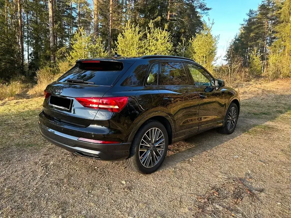 Gebraucht Audi Q3 Advanced Plus 150 PS (110 kW) 2023 Schwarz SUV