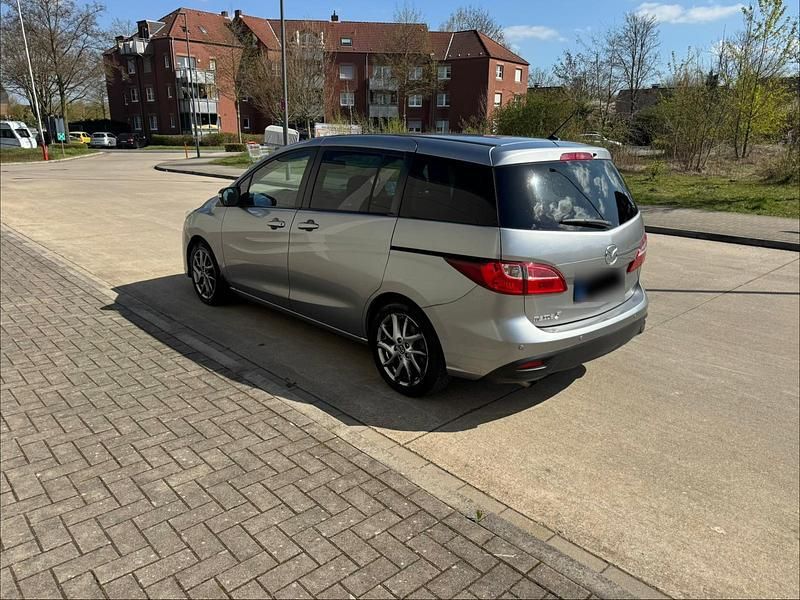 Gebraucht Mazda 5 116 PS (85 kW) 2013 Silber Van / Kleinbus