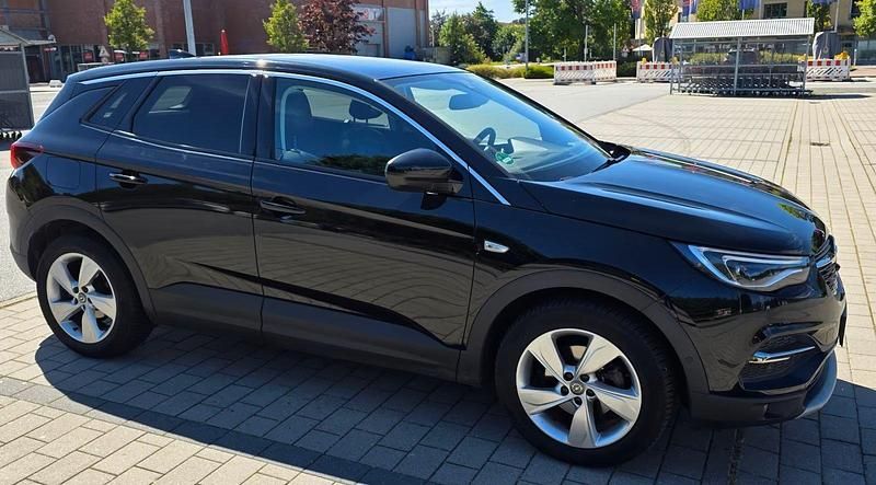 Schwarz Gebraucht 2020 Opel Grandland X Ultimate SUV | 12.500 € (Superpreis) - Bild 1/4