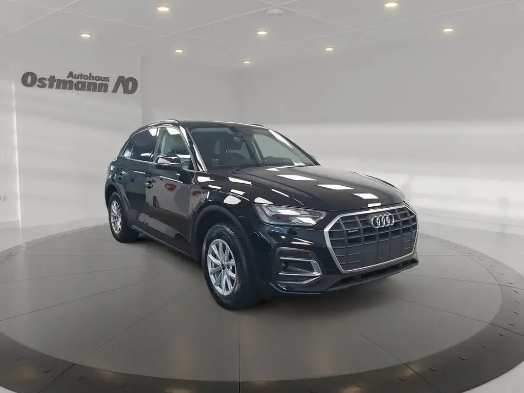 Gebraucht Audi Q5 204 PS (150 kW) 2023 Brillantschwarz SUV