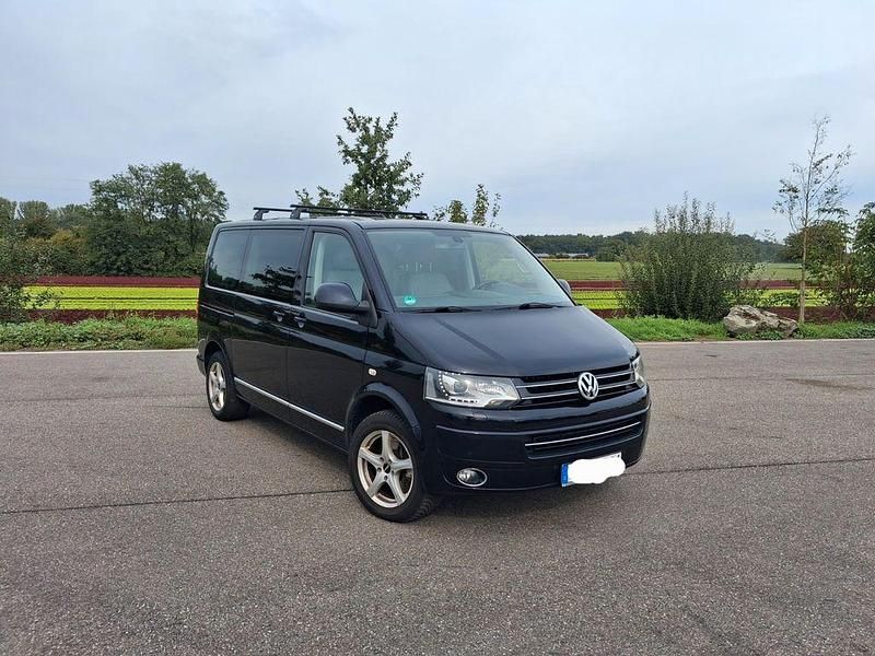 Schwarz Gebraucht 2012 VW T5 Highline Van | 22.450 € (Fairer Preis) - Bild 1/4