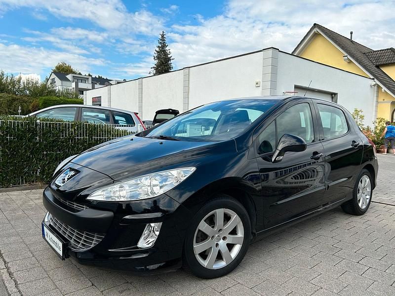 Schwarz Gebraucht 2010 Peugeot 308 Premium Limousine | 3.790 € (Fairer Preis) - Bild 1/4