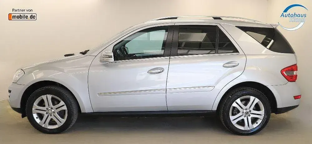Gebraucht Mercedes ML350 Sport 231 PS (169 kW) 2010 Silber SUV