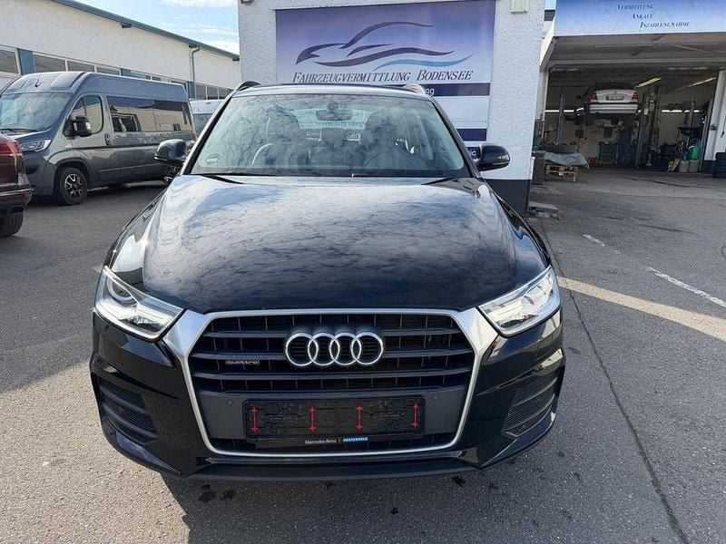 Second-hand Audi Q3 Comfort 179 CP (131 kW) 2018 Negru SUV