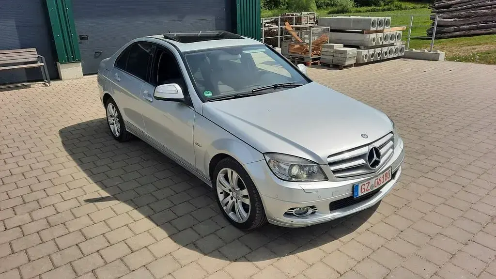 Gebraucht Mercedes C280 231 PS (169 kW) 2007 Silber Limousine