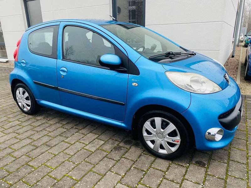 Gebraucht Peugeot 107 68 PS (50 kW) 2006 Blau Kleinwagen