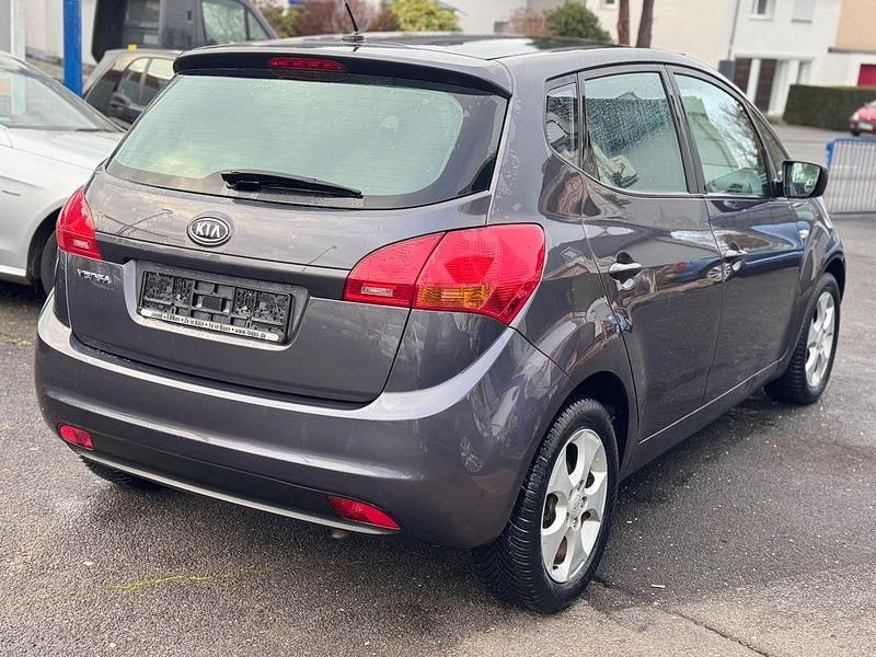 Gebraucht Kia Venga Edition 7 90 PS (66 kW) 2012 Grau Kleinwagen