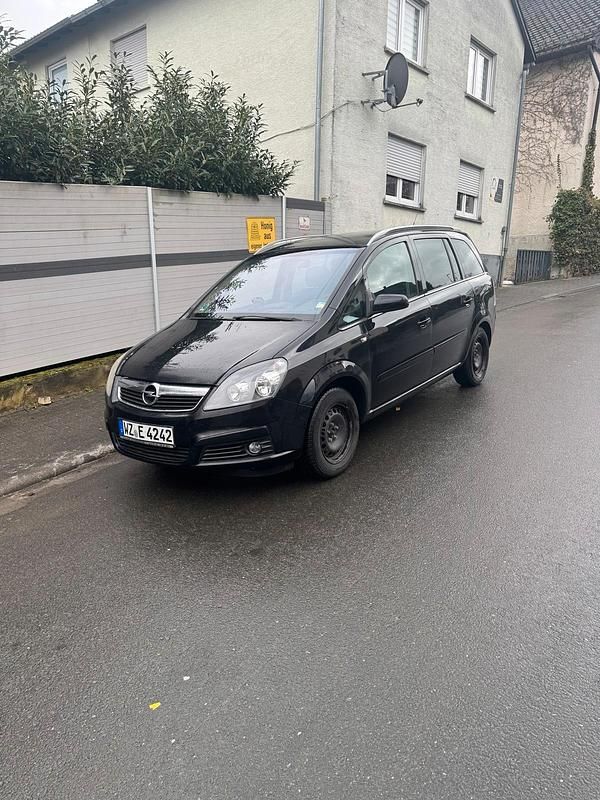 Gebraucht Opel Zafira 140 PS (102 kW) 2006 Schwarz Van / Kleinbus