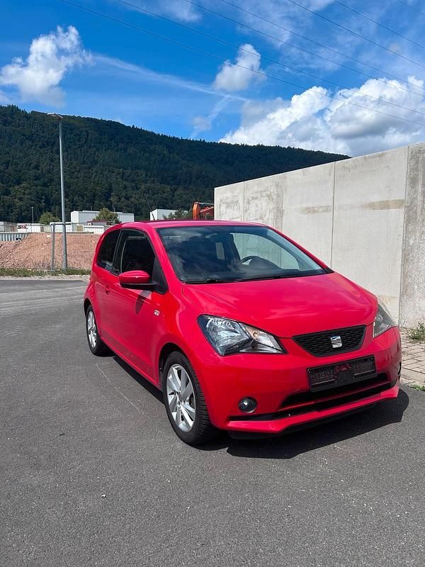 Rot Gebraucht 2012 Seat Mii Style Kleinwagen | 6.899 € (Teuer) - Bild 1/4