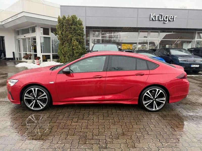 Gebraucht Opel Insignia Sport 170 PS (125 kW) 2022 Rot Limousine