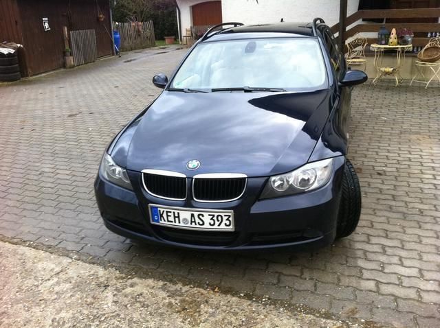 Gebraucht BMW 318 129 PS (94 kW) 2007 Blau metallic Kombi