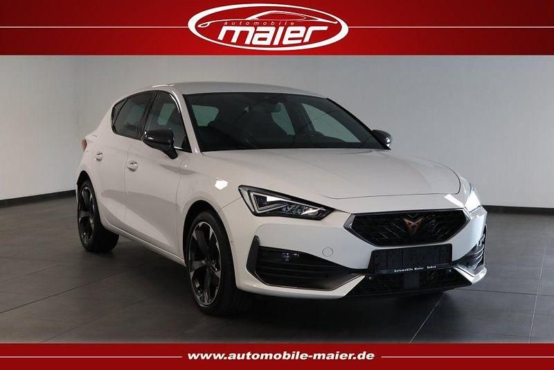 Weiß Gebraucht 2022 Cupra Leon Limousine | 19.900 € (Superpreis) - Bild 1/4