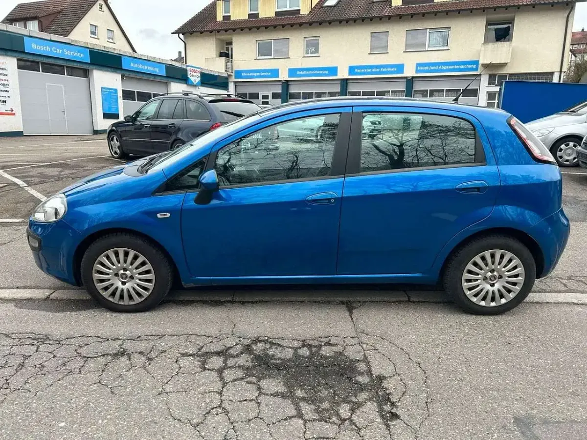 Gebraucht Fiat Punto Evo Dynamic 77 PS (56 kW) 2010 Blau Kleinwagen