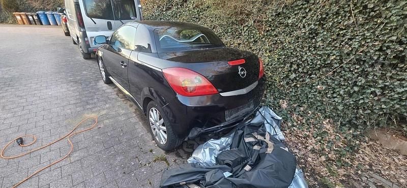 Gebraucht Opel Tigra 125 PS (91 kW) 2005 Schwarz Cabrio