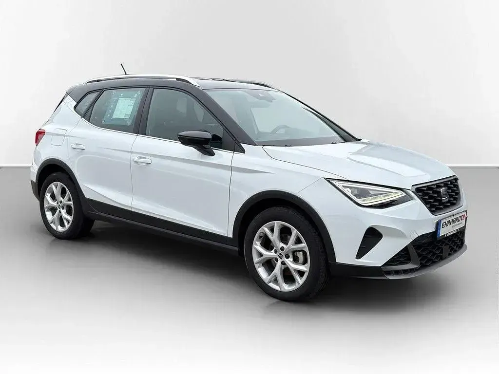 Gebraucht Seat Arona FR 150 PS (110 kW) 2023 Weiß SUV