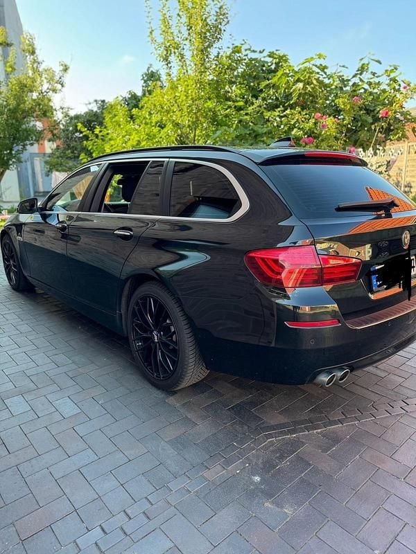 Gebraucht BMW 520 184 PS (135 kW) 2014 Schwarz Limousine
