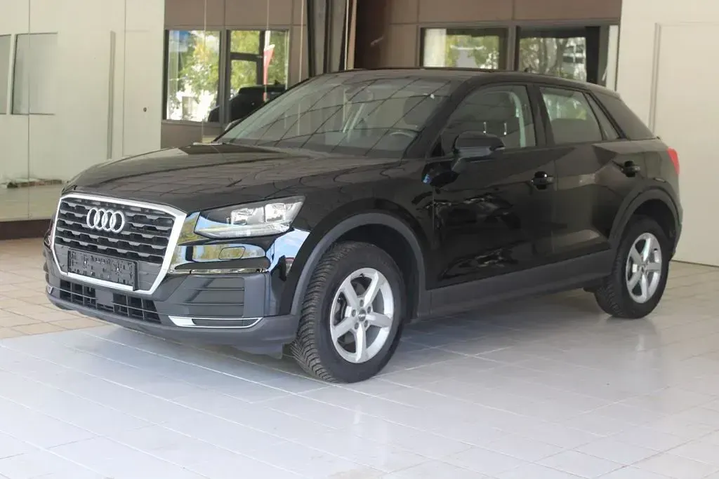 Gebraucht Audi Q2 Design 150 PS (110 kW) 2019 Schwarz SUV