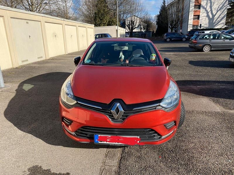 Gebraucht Renault Clio IV Collection 90 PS (66 kW) 2019 Rot Kleinwagen