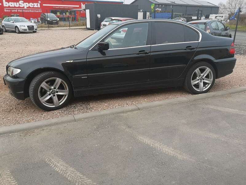 Schwarz Gebraucht 2004 BMW 316 Exclusive Limousine | 3.300 € (Teuer) - Bild 1/4
