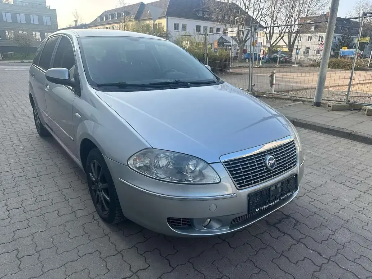 Gebraucht Fiat Croma 147 PS (108 kW) 2006 Silber Kombi
