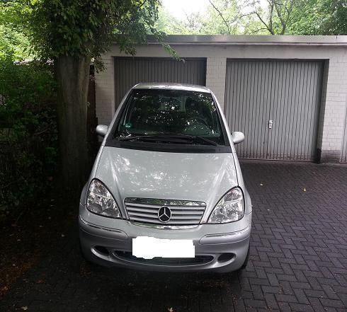 Silber metallic Gebraucht 2002 Mercedes A170 Limousine | 1.800 € (Fairer Preis) - Bild 1/4