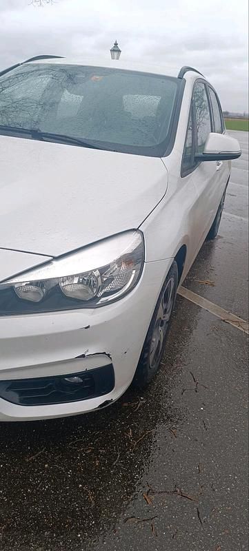 Gebraucht BMW 216 116 PS (85 kW) 2017 Weiß Kombi