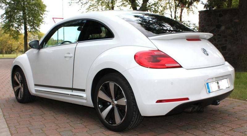 Gebraucht VW Beetle Cup 160 PS (117 kW) 2014 Weiß Kleinwagen
