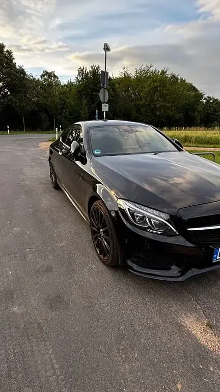 Gebraucht Mercedes C400 Edition 333 PS (244 kW) 2018 Schwarz Coupé