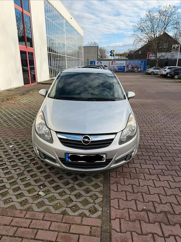 Gebraucht Opel Corsa 69 PS (50 kW) 2010 Silber Kleinwagen