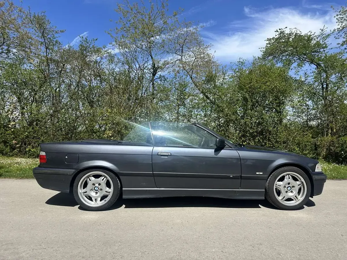 Gebraucht BMW 318 Cabriolet 116 PS (85 kW) 1998 Grau Cabrio