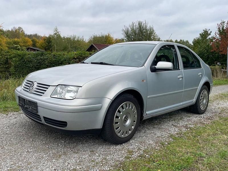 Gebraucht VW Bora 101 PS (74 kW) 2000 Silber Limousine