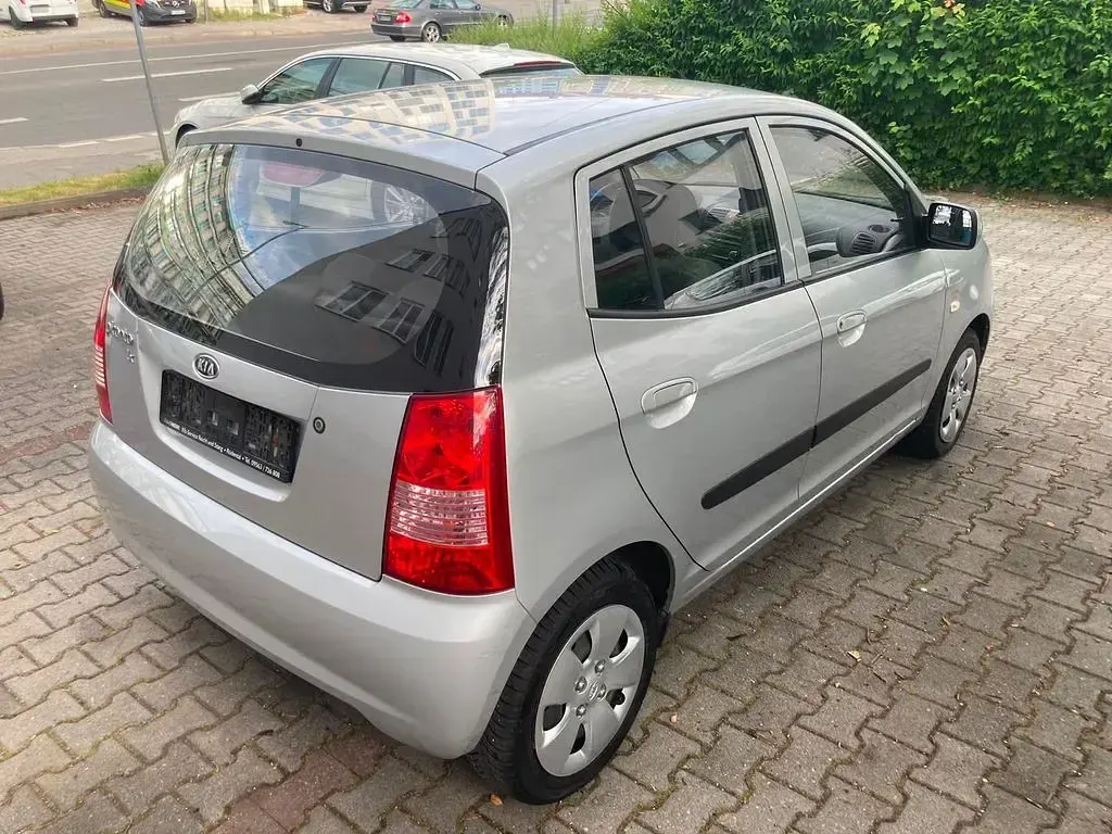 Gebraucht Kia Picanto LX 65 PS (47 kW) 2007 Silber Kleinwagen