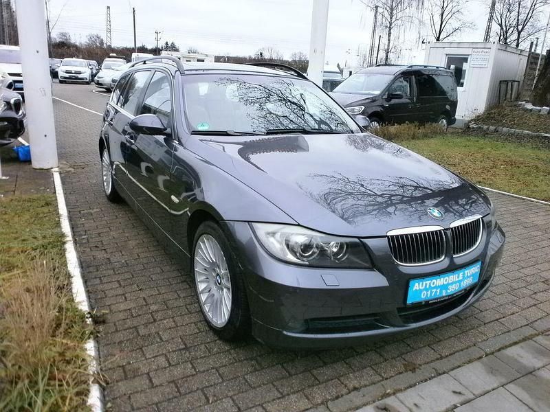 Gebraucht BMW 325 Sport Line 218 PS (160 kW) 2007 Grau Kombi