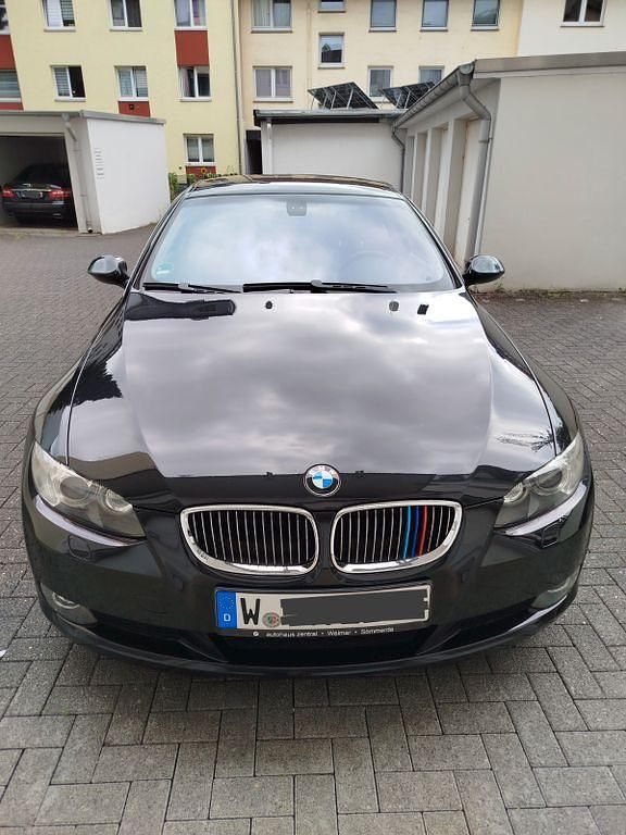 Schwarz Gebraucht 2009 BMW 325 M Sport Coupé | 11.800 € (Guter Preis) - Bild 1/4