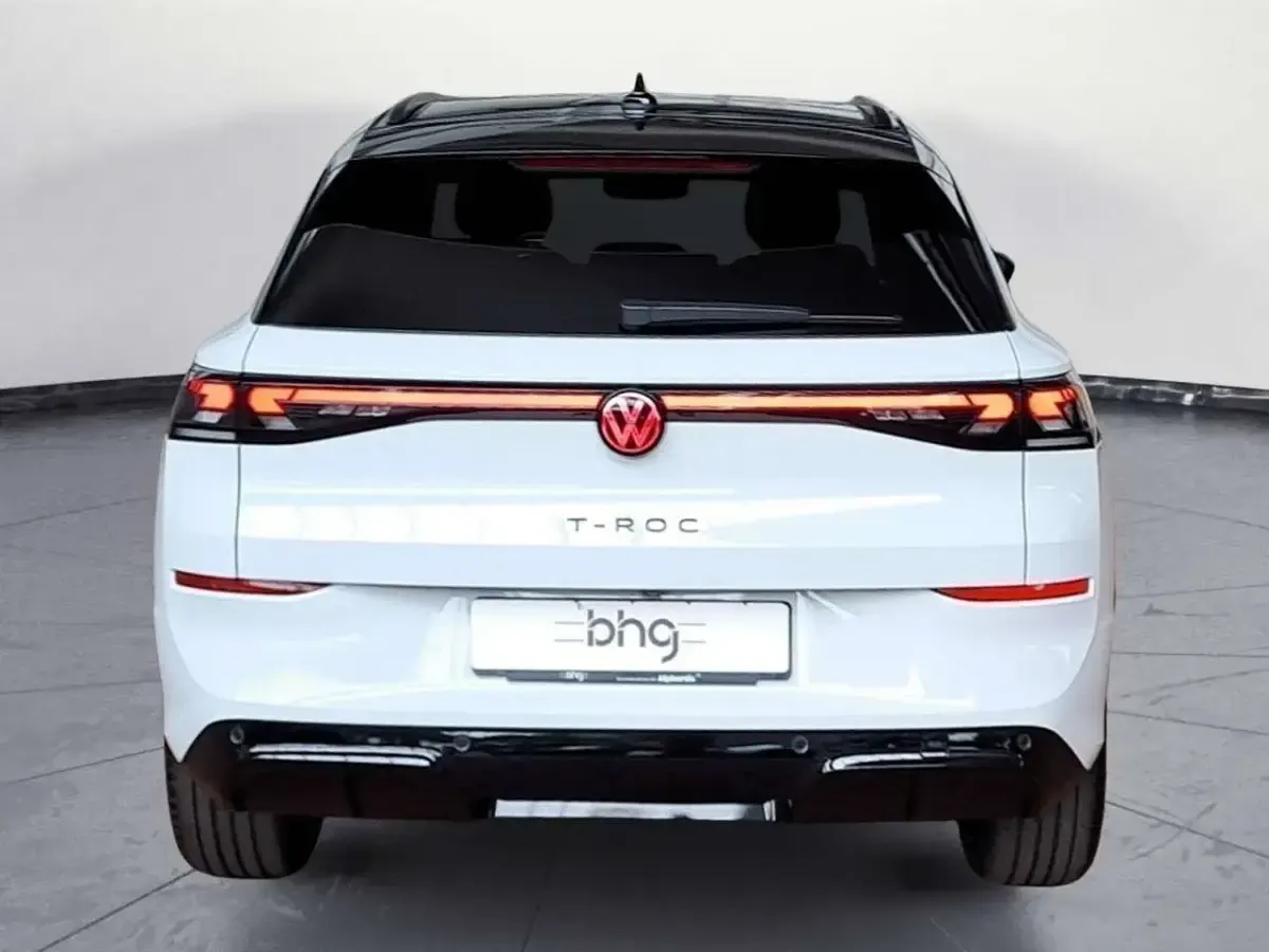 Neu VW T-Roc R-line 150 PS (110 kW) 2026 Pure white SUV
