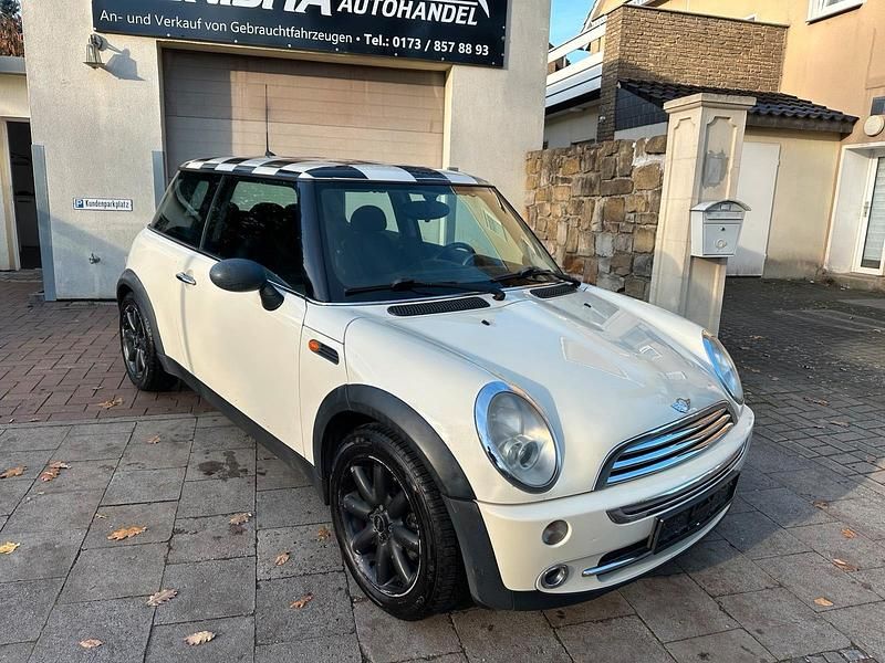 Weiß Gebraucht 2005 Mini ONE Kleinwagen | 1.399 € (Fairer Preis) - Bild 1/4