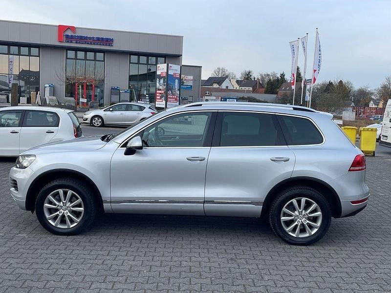Gebraucht VW Touareg 239 PS (175 kW) 2010 Silber SUV